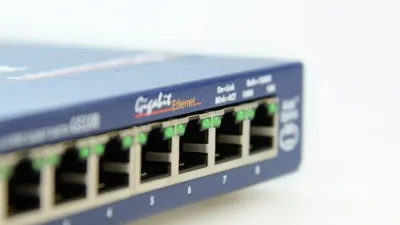 كيف تعمل محولات الإيثرنت Ethernet Switch