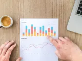 ما هي قائمة مكونات خطة التسويق الاستراتيجية؟