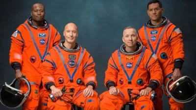 وكالة NASA تكشف عن طاقم مهمة Artemis III لاختبار الإرساء المداري الحاسم عام 2027