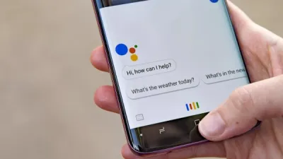 قد يتم تنشيط مساعد Google قريبًا بدون أمر صوتي