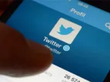 إيلون ماسك يثير الجدل بشأن الحسابات غير النشطة على تويتر