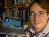 لينوس تورفالدس لرافضي الذكاء الاصطناعي: أنشئوا تفريعة لـ Linux أو غادروا