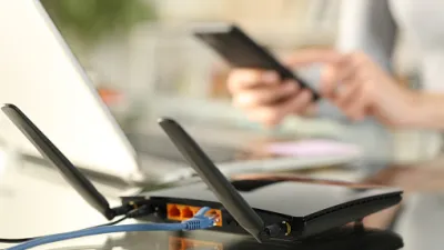 شبكة WiFi السلكية
