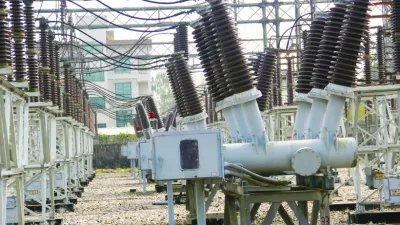 الكهرباء الحديدية – Ferroelectricity