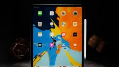 إيه الفرق؟.. أبرز الاختلافات بين iPad Air (2019) وiPad Pro 12.9