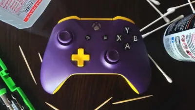 كيفية تنظيف يد تحكم Xbox One