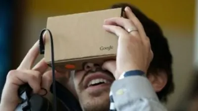 جوجل تتوقف عن بيع نظارات Cardboard VR بعد سبع سنوات