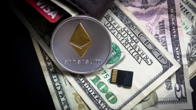 إيجابيات وسلبيات عملة الإثيريوم الرقمية (Ethereum)
