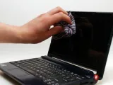 تنظيف الكمبيوتر من الأوساخ والغبار