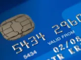 الأنظمة الإلكترونية لتحويل الأموال بين البنوك