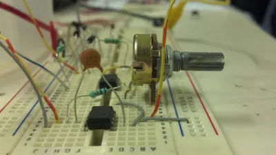 الأداة الكهروستاتيكية – Electrostatic Instrument