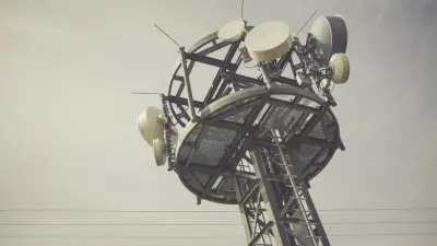 الهوائي ثنائي القطب – Dipole Antenna
