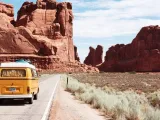 الرواسب الجيولوجية البحرية والانتقالية وأقسامها