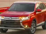 ميتسوبيشي أوتلاندر 2016 تحصل علي وجه جديد في نيويورك 2015