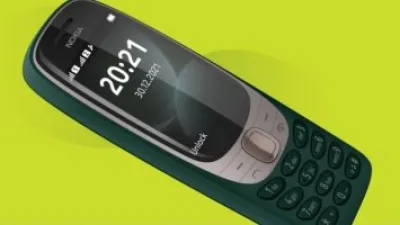 نوكيا تعيد إصدار هاتف 6310 الكلاسيكي بلعبة brick والثعبان