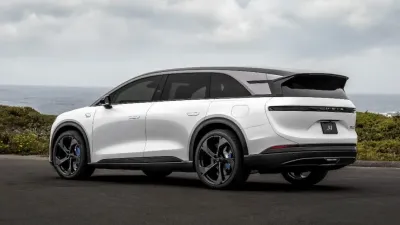 الكشف عن Lucid Gravity GT-S بقوة 1070 حصاناً: أقوى سيارة عائلية في أمريكا