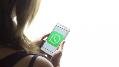 حذف الحالة في الواتس آب عبر أجهزة الأندرويد