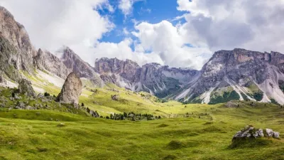 الزلازل وتكتونية الأطباق الأرضية