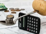 ما هي مكونات الميزان التجاري وكيفية حسابه؟