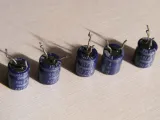المكثف الإلكتروليتي – Electrolytic Capacitor