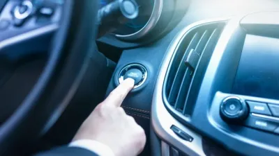 مبدأ عمل بادئ الحركة في السيارة