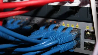 تقنية الطاقة عبر الإيثرنت Power over Ethernet