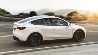تسلا تبدأ في تصنيع Model Y في شنغهاي