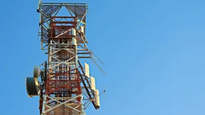 الهوائي المعيني Rhombic Antenna