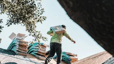 دراسة مايكروسوفت تظهر أن الوظائف الأكثر والأقل تأثرآ بالذكاء الاصطناعي