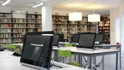 إرشادات الأمان لاستخدام جهاز كمبيوتر عام Safety Tips for Using Public Computers