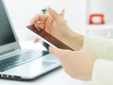 إعادة تشغيل هاتف محمول لا يعمل