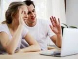 إيه الفرق بين موقع وتطبيق الويب؟