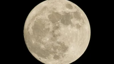 السمات المميزة للقمر والخصائص الرئيسية لنظام الأرض والقمر