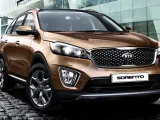كيا تطلق سورينتو وكرنفال 2015 الجديدتين في المملكة