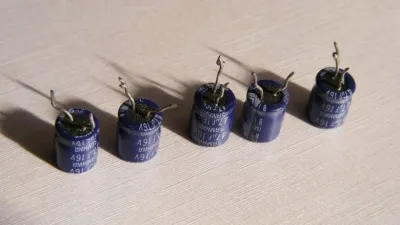 المكثف الإلكتروليتي – Electrolytic Capacitor