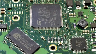 الرسم التخطيطي ووصف المعالج الدقيق Pin Diagram of 8086 Microprocessor