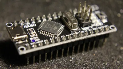 المتحكم الدقيق 8051 Microcontroller