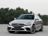 مزايا وعيوب سيارة مرسيدس C200