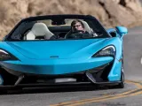 مراجعة سيارة ماكلارين 570S Spider 2018 … الديناميكية الاستثنائية