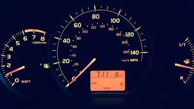 كيفية إصلاح مصابيح لوحة عدادات السيارة