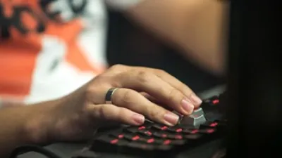 عالم مصرى يبتكر برنامج حاسب آلى للبرمجة الحركية