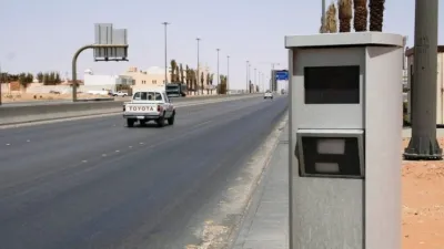 اعتداء من قبل مجهولين على كاميرا ساهر بطريق تربة الخرمة