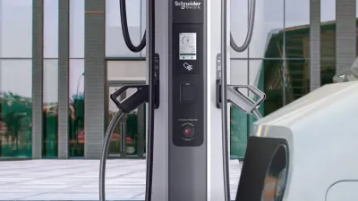 Schneider Electric Unleashes 720 kW StarCharge Fast 720 to Solve the EV Fleet Bottleneck