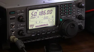 ترددات ونطاقات راديو VHF وUHF هام