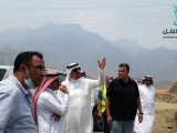 الوقوف على عدد من مشاريع الطرق في عسير