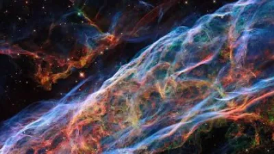 ناسا تكشف عن صورة تفصيلية لسديم عملاق على بعد 2100 سنة ضوئية