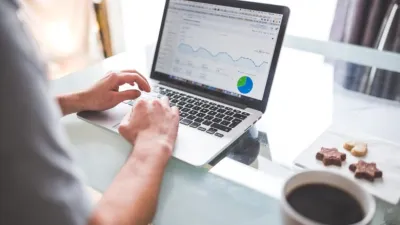 كيف يتم تطوير حملة تسويق محلية؟