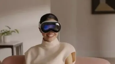 أبل تخطط لطرح مزيد من إصدارات Vision Pro بأسعار رخيصة بحلول 2025