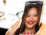 جرب المكياج افتراضيًا باستخدام ميزة AR Shopping الجديدة من Google