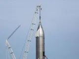 SpaceX تضع صاروخا جديدا لنموذج مركبة المريخ على منصة الإطلاق